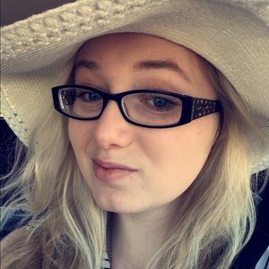 Meet your Posher, Dessa